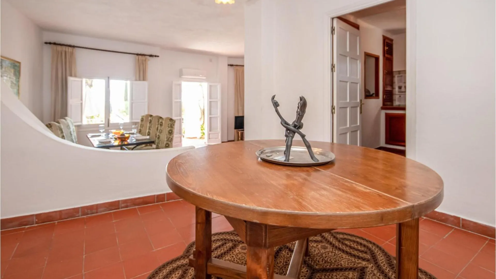 Gorgeous Home In Marbella With House Sea View 0*,